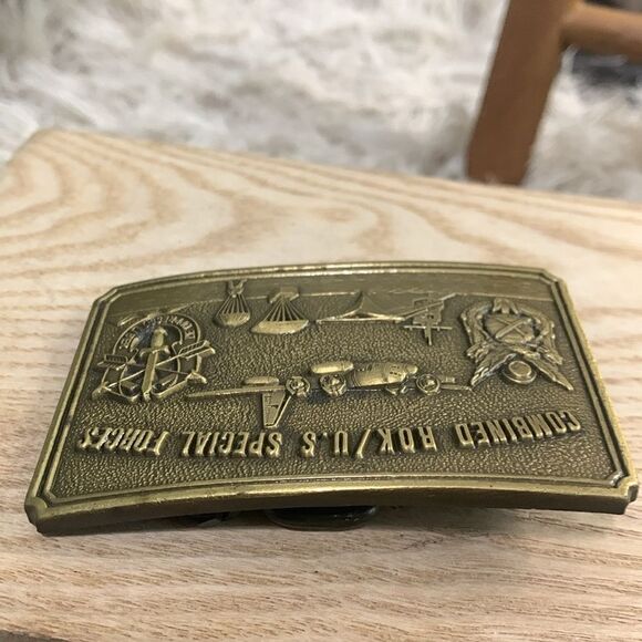 ROK/U.S. Special Forces Metal Belt Buckle No Manufacturers Mark Vintage - Picture 10 of 16